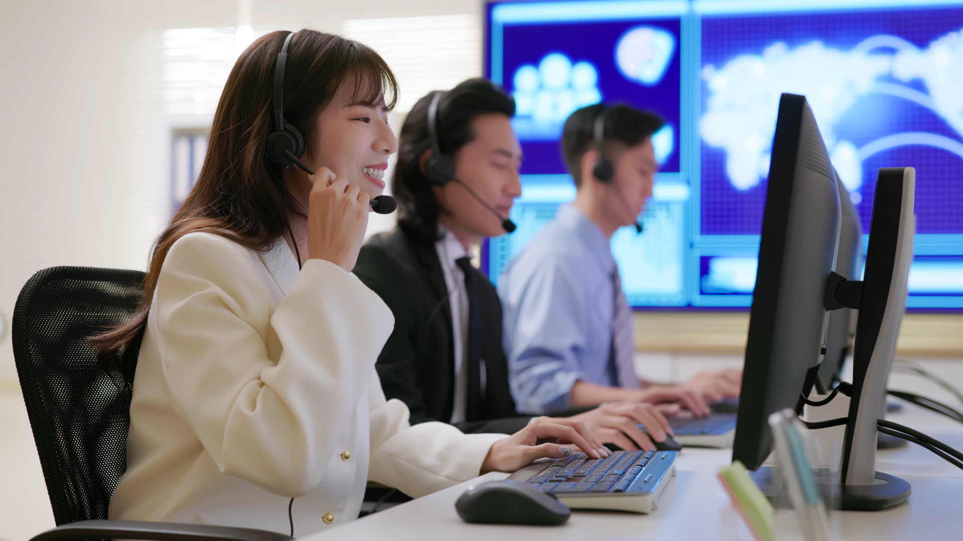 Trang chủ - DGV Digital